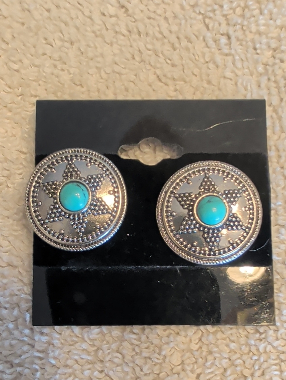 Turquoise Center Silver Star Clip-On Earrings